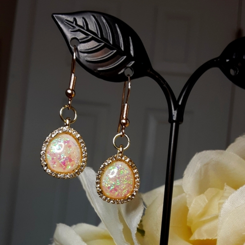 Handmade Opal Look Finish Earring  Green Pearl